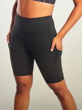 Athleta Ultimate Stash pocket 9” Black Shorts SzXS